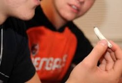 teens using drugs